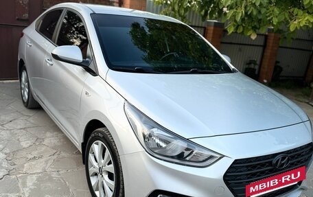 Hyundai Solaris II рестайлинг, 2017 год, 1 250 000 рублей, 17 фотография