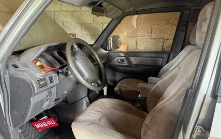 Mitsubishi Pajero III рестайлинг, 1995 год, 777 000 рублей, 5 фотография