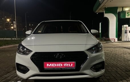Hyundai Solaris II рестайлинг, 2019 год, 1 250 000 рублей, 1 фотография