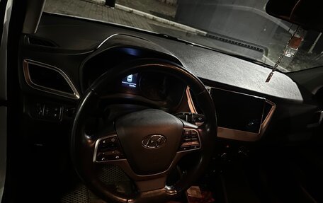 Hyundai Solaris II рестайлинг, 2019 год, 1 250 000 рублей, 5 фотография