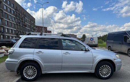 Mitsubishi Outlander III рестайлинг 3, 2006 год, 630 000 рублей, 5 фотография