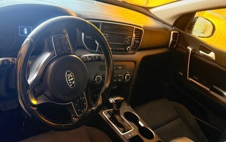 KIA Sportage IV рестайлинг, 2016 год, 2 100 000 рублей, 25 фотография