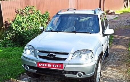Chevrolet Niva I рестайлинг, 2012 год, 595 000 рублей, 5 фотография