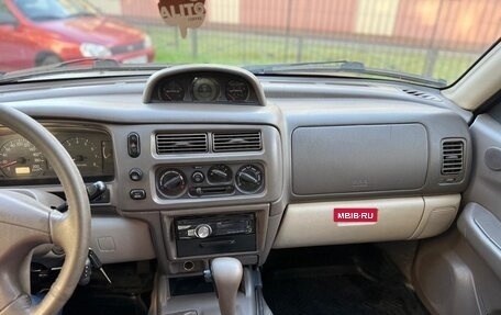 Mitsubishi Pajero Sport II рестайлинг, 2000 год, 500 000 рублей, 11 фотография