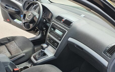 Skoda Octavia, 2010 год, 500 000 рублей, 9 фотография