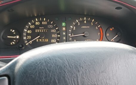 Toyota Corona EXiV II (ST200), 1994 год, 310 000 рублей, 4 фотография