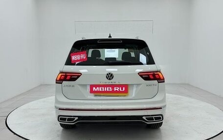 Volkswagen Tiguan, 2024 год, 3 567 000 рублей, 7 фотография