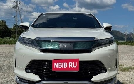 Toyota Harrier, 2020 год, 2 220 000 рублей, 2 фотография