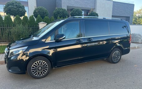 Mercedes-Benz V-Класс, 2016 год, 3 350 000 рублей, 3 фотография