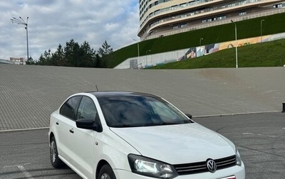 Volkswagen Polo VI (EU Market), 2015 год, 880 000 рублей, 1 фотография
