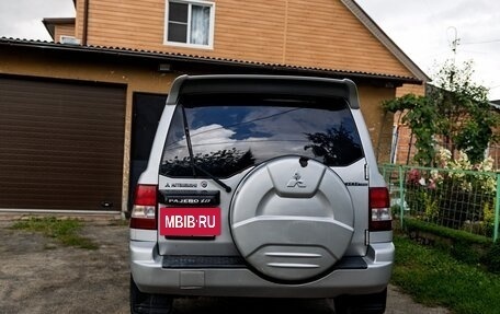Mitsubishi Pajero iO, 2000 год, 850 000 рублей, 10 фотография