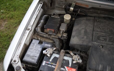 Mitsubishi Pajero iO, 2000 год, 850 000 рублей, 24 фотография