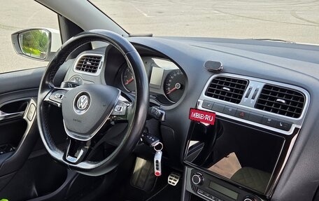 Volkswagen Polo VI (EU Market), 2016 год, 1 190 000 рублей, 14 фотография