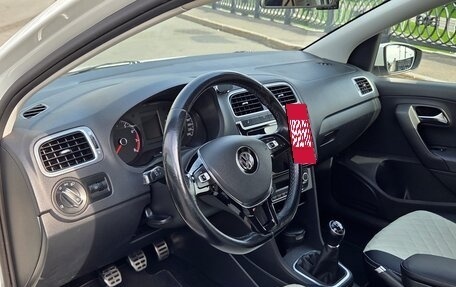 Volkswagen Polo VI (EU Market), 2016 год, 1 190 000 рублей, 27 фотография