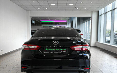 Toyota Camry, 2018 год, 2 663 000 рублей, 7 фотография