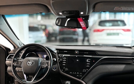 Toyota Camry, 2018 год, 2 663 000 рублей, 12 фотография