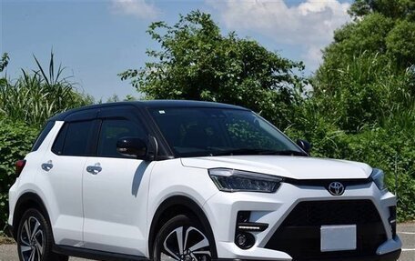 Toyota Raize I, 2022 год, 1 230 000 рублей, 1 фотография