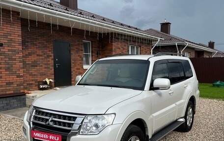Mitsubishi Pajero IV, 2014 год, 2 500 000 рублей, 7 фотография