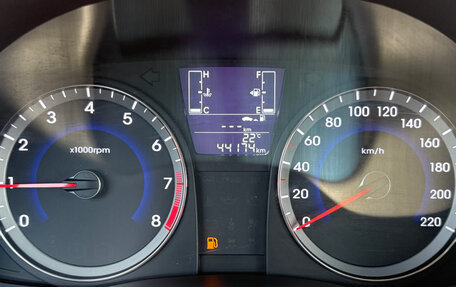 Hyundai Solaris II рестайлинг, 2014 год, 864 000 рублей, 15 фотография