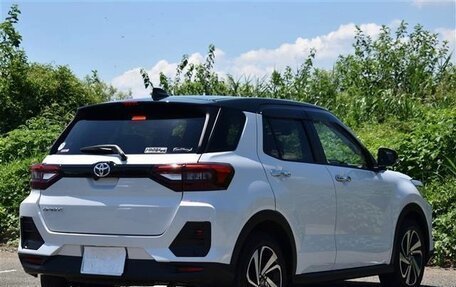 Toyota Raize I, 2022 год, 1 230 000 рублей, 4 фотография