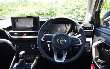 Toyota Raize I, 2022 год, 1 230 000 рублей, 8 фотография