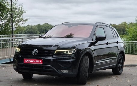 Volkswagen Tiguan II, 2017 год, 3 000 000 рублей, 1 фотография