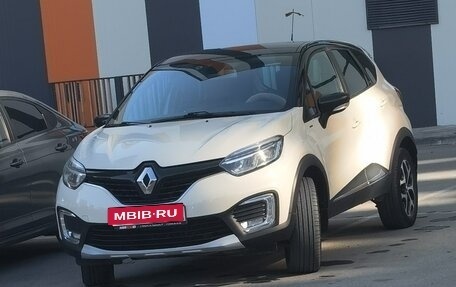 Renault Kaptur I рестайлинг, 2018 год, 1 700 000 рублей, 2 фотография
