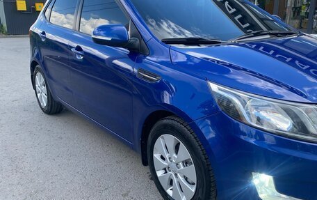 KIA Rio III рестайлинг, 2013 год, 799 999 рублей, 3 фотография