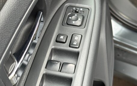 Mitsubishi Outlander III рестайлинг 3, 2013 год, 1 500 000 рублей, 12 фотография