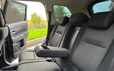 Mitsubishi Outlander III рестайлинг 3, 2013 год, 1 500 000 рублей, 18 фотография