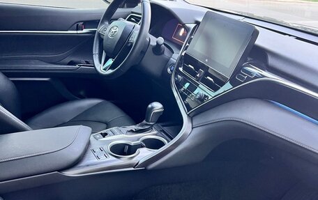 Toyota Camry, 2023 год, 4 215 000 рублей, 4 фотография