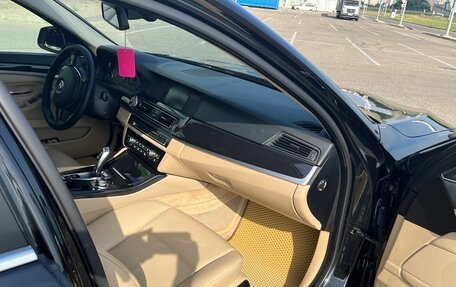 BMW 5 серия, 2010 год, 1 550 000 рублей, 16 фотография