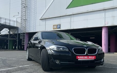 BMW 5 серия, 2010 год, 1 550 000 рублей, 11 фотография
