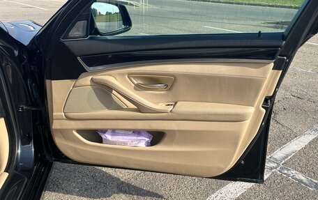 BMW 5 серия, 2010 год, 1 550 000 рублей, 34 фотография