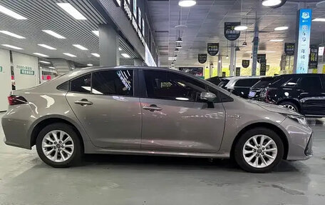 Toyota Corolla, 2021 год, 1 515 000 рублей, 4 фотография