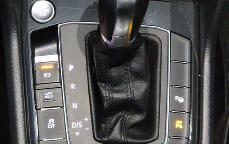 Volkswagen Tiguan II, 2017 год, 3 000 000 рублей, 20 фотография