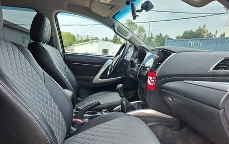 Mitsubishi Pajero Sport III рестайлинг, 2018 год, 2 400 000 рублей, 11 фотография
