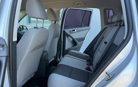 Volkswagen Tiguan I, 2010 год, 869 000 рублей, 11 фотография
