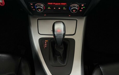 BMW 3 серия, 2009 год, 999 000 рублей, 15 фотография