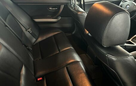 BMW 3 серия, 2009 год, 999 000 рублей, 18 фотография