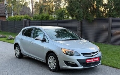 Opel Astra J, 2014 год, 680 000 рублей, 1 фотография