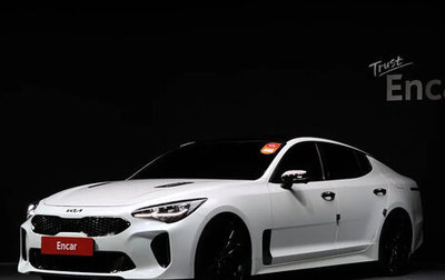 KIA Stinger I, 2022 год, 3 710 000 рублей, 1 фотография
