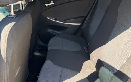 Hyundai Solaris II рестайлинг, 2011 год, 830 000 рублей, 14 фотография