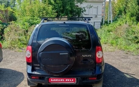 Chevrolet Niva I рестайлинг, 2010 год, 310 000 рублей, 4 фотография