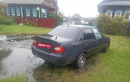 Daewoo Nexia I рестайлинг, 2011 год, 105 000 рублей, 3 фотография