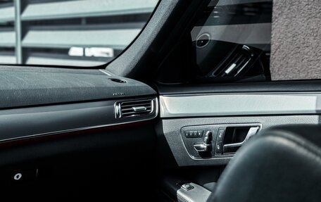 Mercedes-Benz E-Класс, 2015 год, 3 200 000 рублей, 9 фотография