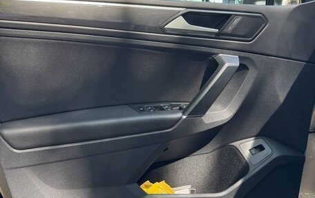 Volkswagen Tiguan II, 2018 год, 3 290 000 рублей, 10 фотография