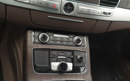Audi A8, 2013 год, 2 300 000 рублей, 21 фотография