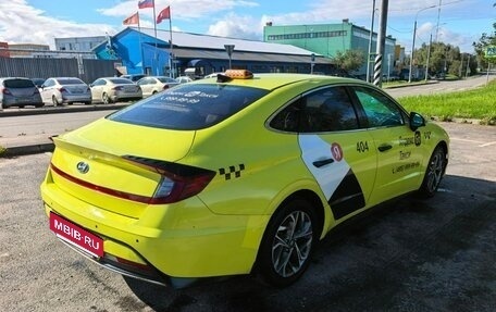 Hyundai Sonata VIII, 2021 год, 2 200 000 рублей, 5 фотография