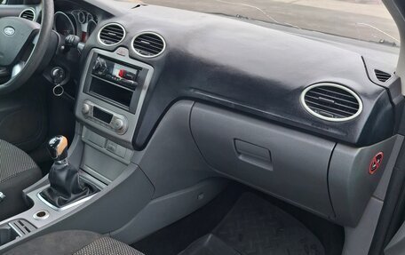Ford Focus II рестайлинг, 2011 год, 550 000 рублей, 5 фотография